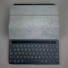 Apple A1829 Smart Keyboard Folio Case iPad 7 8 9 Pro 10.5" QWERTY