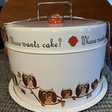 Vintage 70s “Whooo Wants Cake?” Owl Motif Covered Cake Tray With Handle