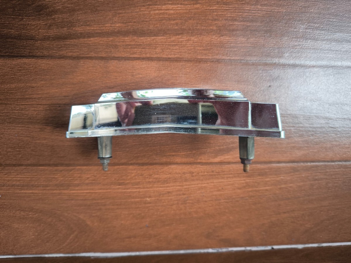 MAZDA GRAND FAMILIA 808-818 1974-76 GRILLE EMBLEM BADGE GENUINE | eBay