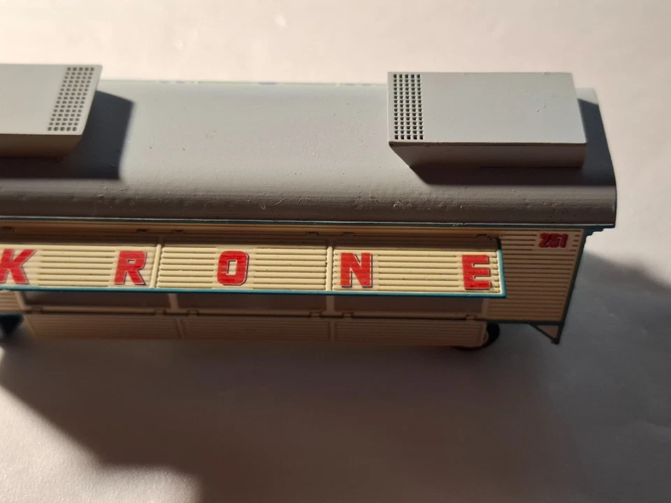 Andre Delvo Circus-Modellbau  - Circus Krone  - Generatorwagen - Bild 3 von 4