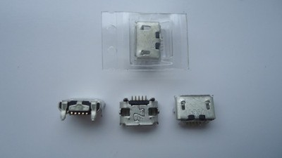Blackberry 9100 9105 9670 Pearl 3G Ladebuchse Connector Buchse Charger USB OVP