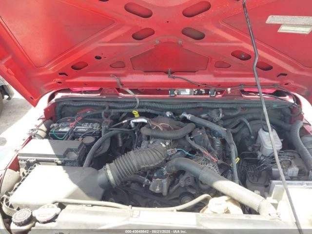 Parabrisas usado se adapta a: Jeep Wrangler 2010 vidrio y marco grado A Foto 2 de 4