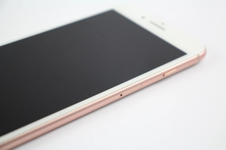 Apple iPhone 8 Plus (Unlocked) A1897 64GB Gold Grade C Boxed - Image 4 of 4