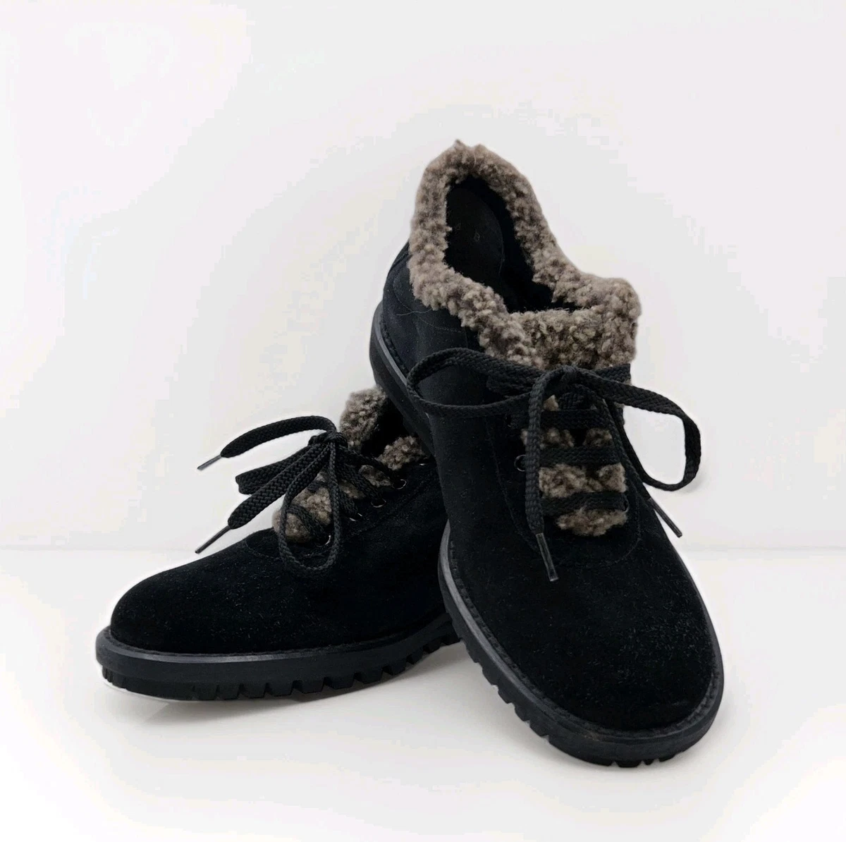Stuart Weitzman Oxford Suede Upper Comfort Shoes for Women 