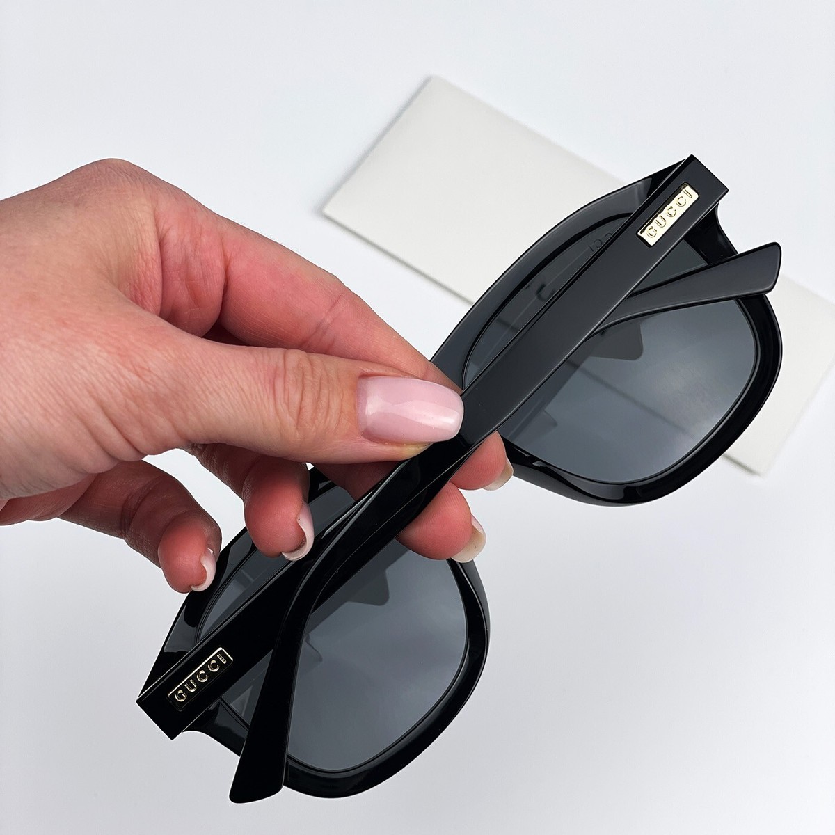 SALE! NEW Gucci GG1316S 001 Black Grey Square Unisex Sunglasses Gucci GG1316S 001 Black Grey Sunglasses - eye-oo.com main image 4