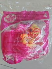 McDonalds My Little Pony 2007 Happy Meal Toy - Butterscotch / Patio Chair 4 NIB