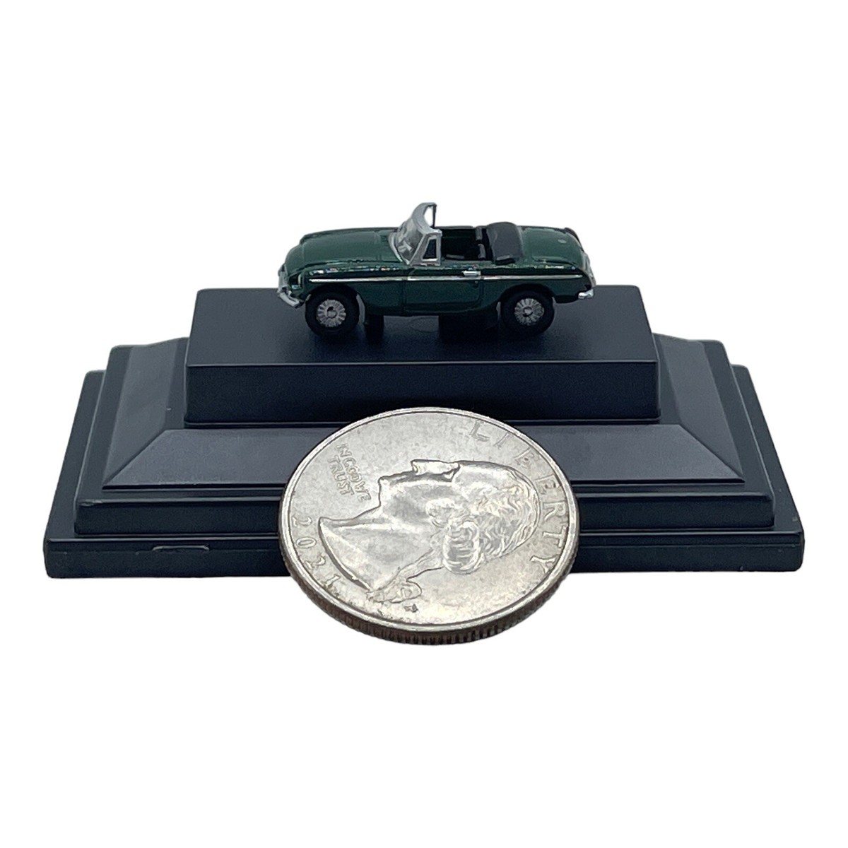 MGBミニカー MG MGB Diecast car British Racing Green brg Sports Car 1:148