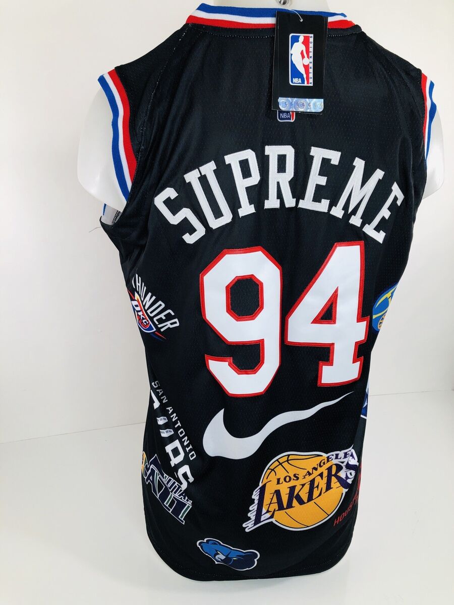 SUPREME / NIKE - NEW w TAGS - Sz M 44 Embroidered NBA Bulls SUPREME / NIKE - NEW w TAGS - Sz M 44 Embroidered NBA Bulls
