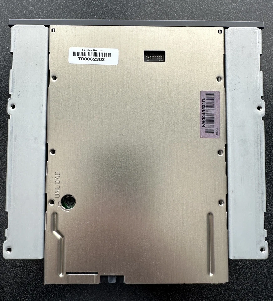 HP/Compaq LVD SCSI DDS4 DAT40 20Gb/40Gb Tape Drive - HP-UX - Image 4 of 4