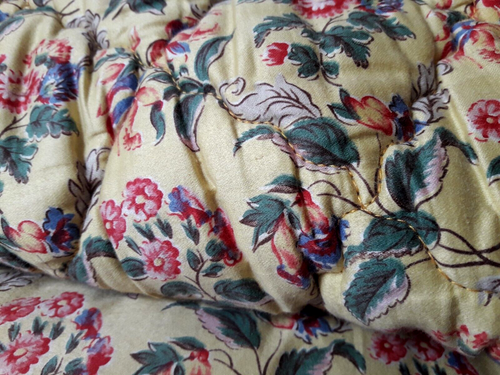Ancien Couvre lit boutis piqué milXXè chintz fleur 228x238cm Old quilted blanket - Imagen 6 de 18