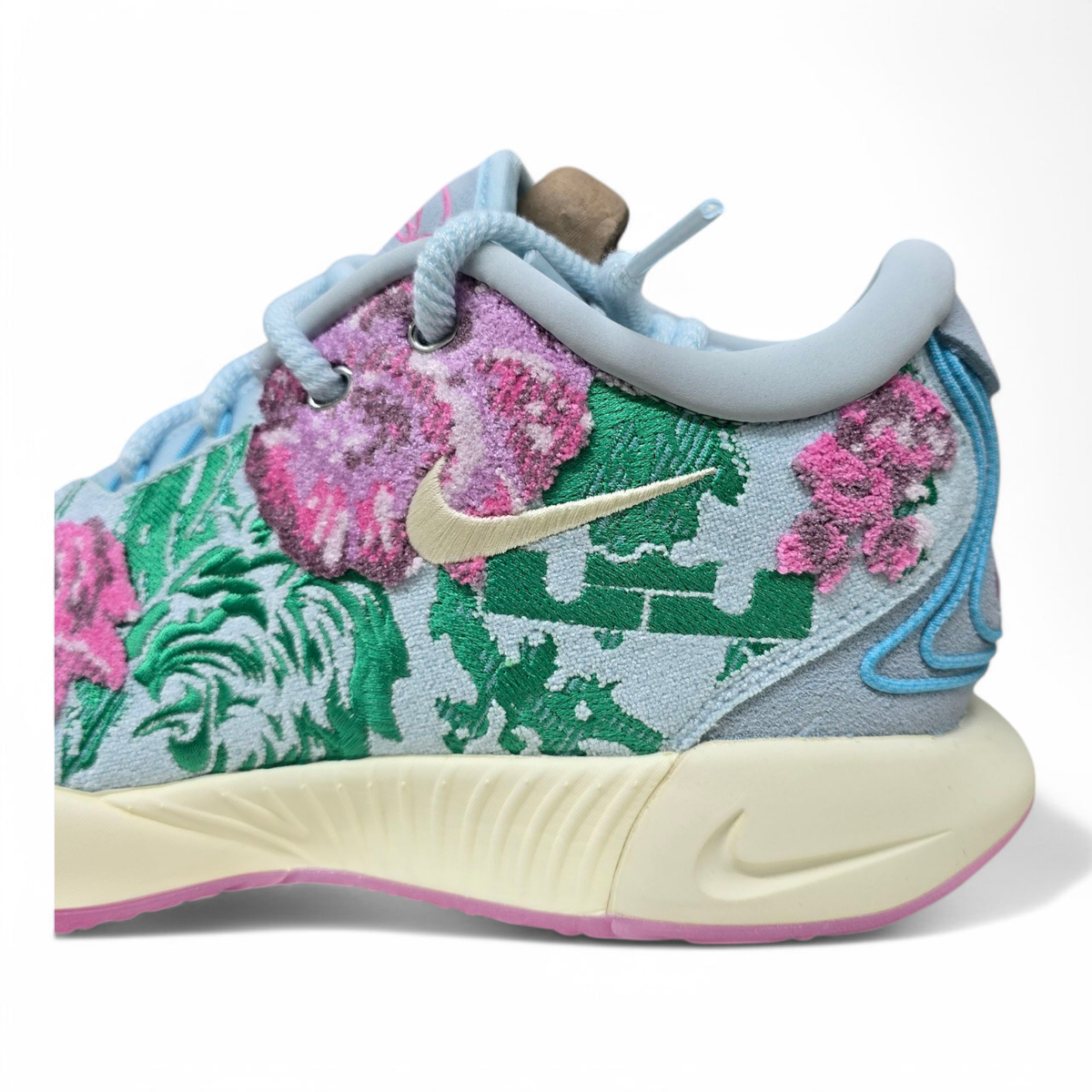 Nike LeBron 21 Premium 'Grandma's Couch Pack - Pearl of Z