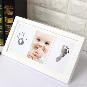 footprint baby frame