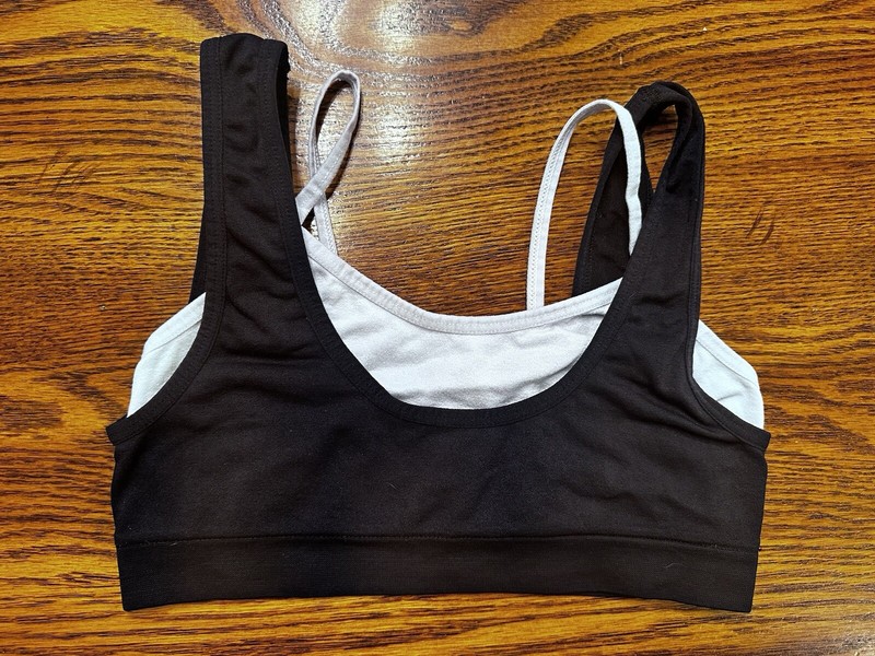 Maidenform Girls Youth Sports Bra Black White Size Medium Double Layer 2 In 1