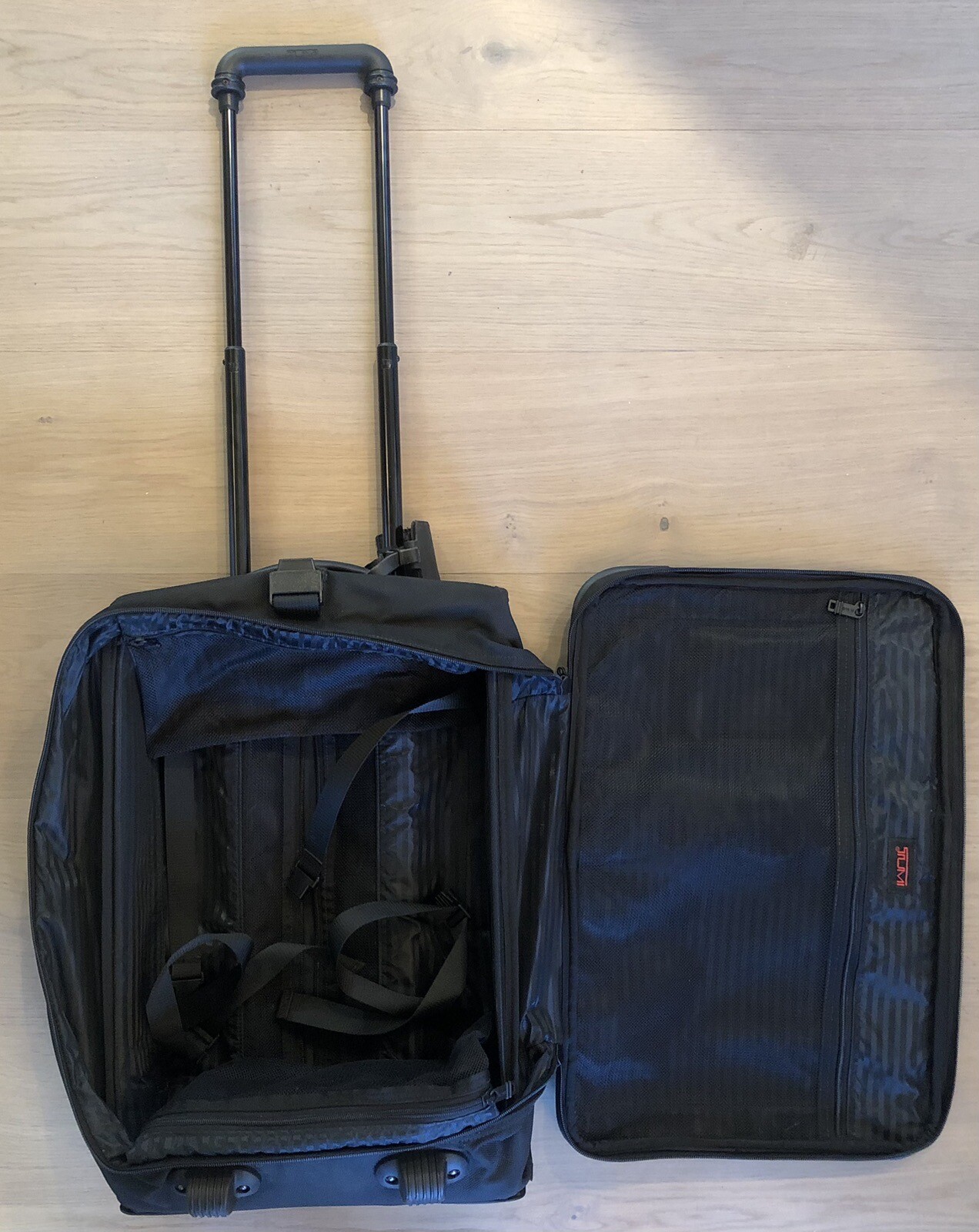 TUMI Carry On Luggage Rolling 2 Wheels 2220D3 Black 21” x 14" x 8" eBay