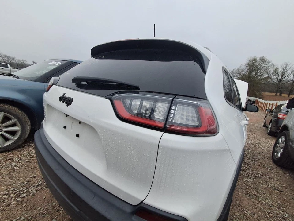 Chassis ECM Body Control BCM Fits 20-21 CHEROKEE 2670132 - Image 4 of 4