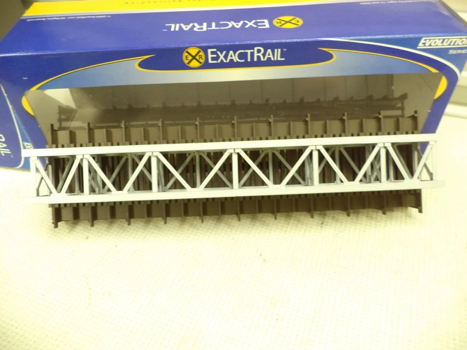 Exact Rail Ho 9802-1, Silver 72' Plate Girder Bridge - Image 4 of 4
