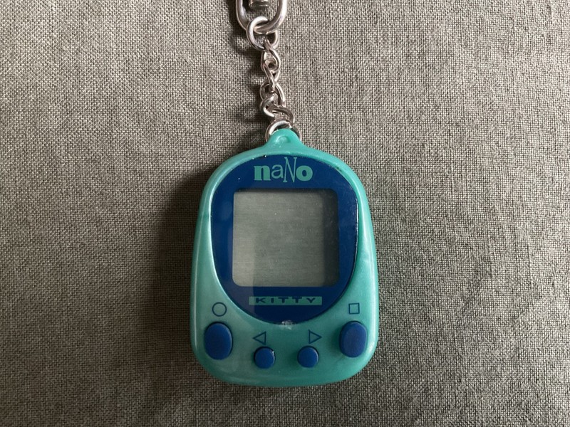Nano Kitty Cat 1997 Electronic Virtual Giga Pet Playmates Digital Tested Working