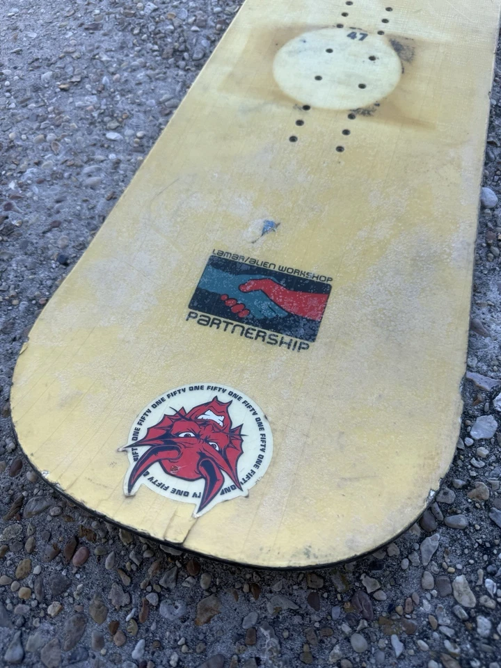 Snowboard Alien Workshop vintage años 90  Foto 4 de 4