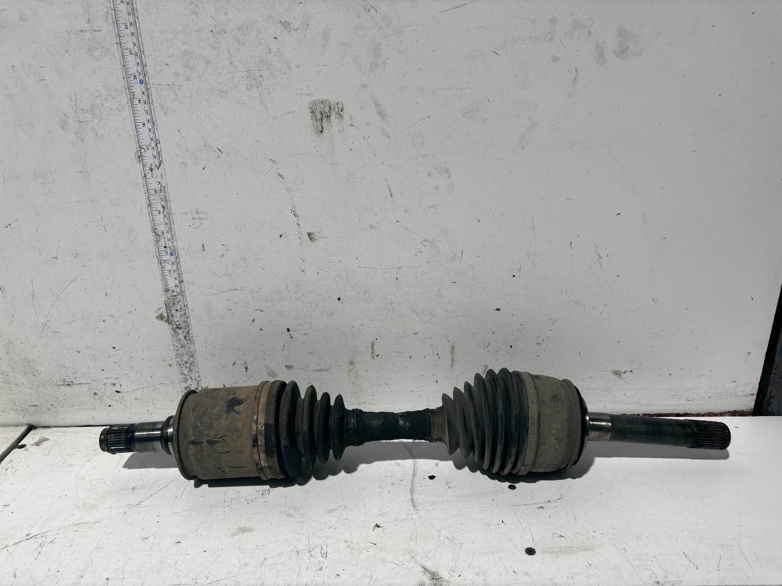 Toyota Land Cruiser Left Drive Shaft UZJ100 01/1998-10/2007 - thumbnail 4
