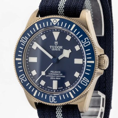Tudor Pelagos Ref. 25707B/22 Titan Automatik Saphirglas Fullset 2022 42mm Neu