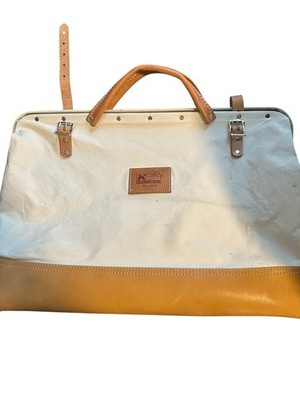 Kraft Tool Co 20 In. Deluxe Leather Bottom Canvas Bag Read