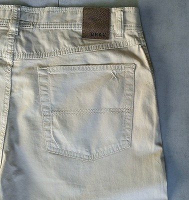 BRAX - CARLOS Beige Gr. W36/L33 = 52 Straight Fit Herren Jeans NEU