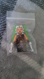 LEGO Star Wars Ahsoka Tano The Clone Wars Minifigure 75046 75013 with lightsaber