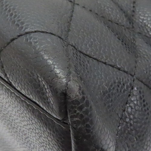 CHANEL Coco Handle 30 Shoulder Bag Quilted Calfskin Black (No Card) - Picture 14 of 22