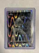 2022 Topps Chrome Sonic Black & White Raywave refractor Josh Hader, BREWERS 