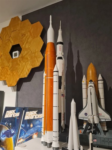 Saturn-5 Space Shuttle Starship SLS Block Spacecraft Model Painted Toys Gifts - 第 7/29 張圖片
