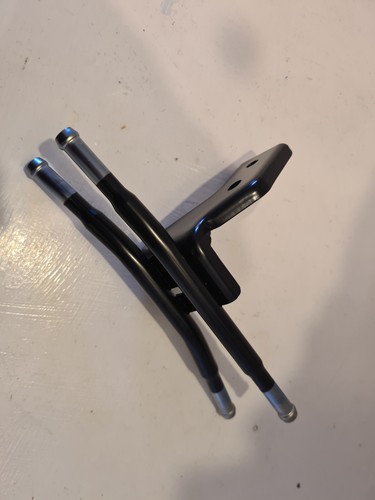 Nissan Qashq cvt 1.6 Benzin Ölkühler Rohre Getriebe 2010-13 original J10 - Bild 1 von 3