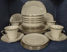 Lenox ~ “Solitaire” ~ Service for 4 ~ SIX-PIECE PLACE SETTINGS ~ Platinum Rims