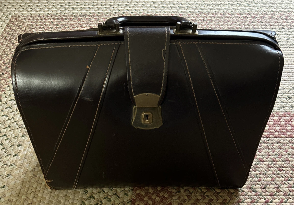 Type of best sale briefcase