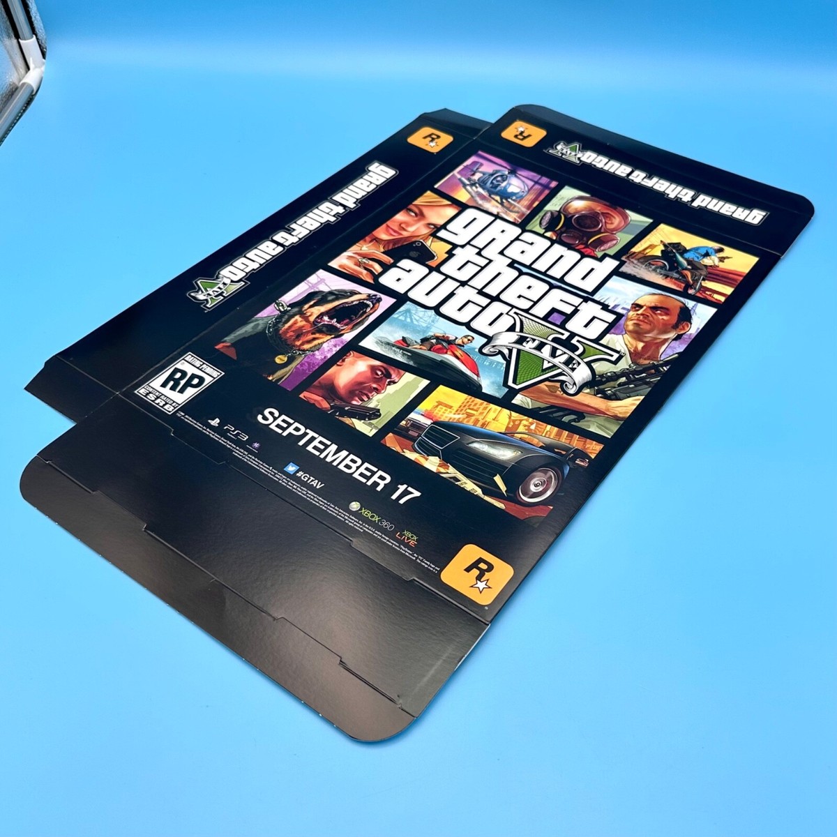 Grand Theft Auto V 5 Promotional Store Display Box (16