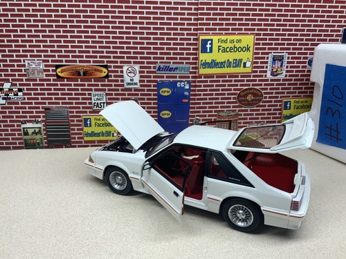 1/18 GMP 1988 Ford Mustang GT white red interior 19001 blemished LPD EXCL #310 - Bild 7 von 19