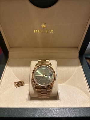 Rolex Day Date 40mm Everrose Gold With Olive Dial
