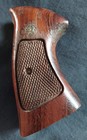 FACTORY SMITH &WESSON N FRAME REVOLVER GRIPS CHECKERED PISTOL MATCHING PAIR — photo 6
