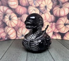 Rubber Duck Horror Movie ALIEN Figure Resin Solid JEEP Driver Dahboard NEW