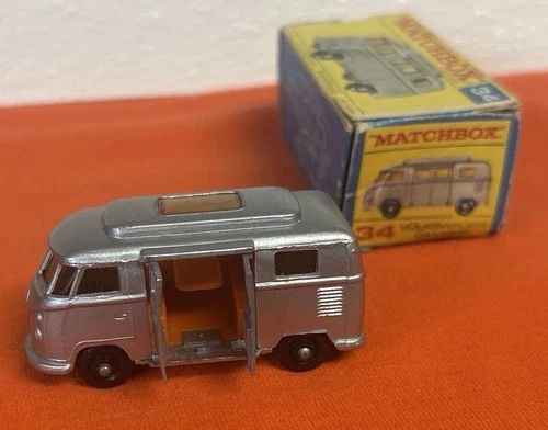 Matchbox Series No. 34 Volkswagen Camper High Roof Lesney, England