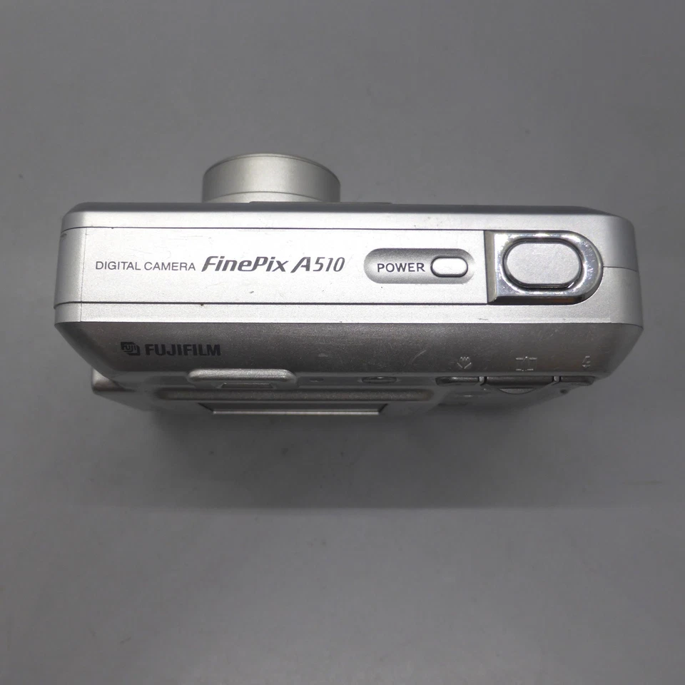 Fujifilm FinePix A510 5.1MP Digital Camera - Silver, photo 4 of 5