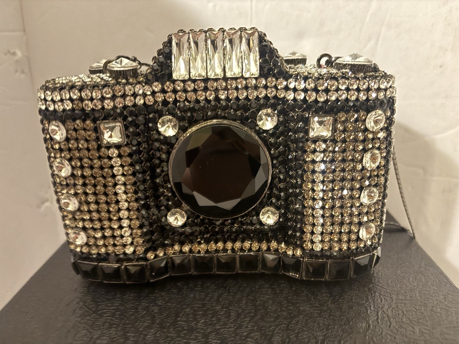 Picture 5 of 17