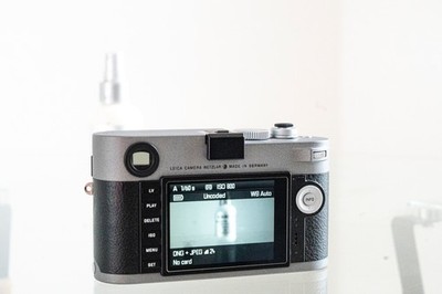 LEICA M-E Typ240 Anthracite Gray Limited to 700 units- PRISTINE