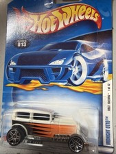 2002 Hot Wheels First Editions Midnight Otto 1/42 Collector #013 1:64 Scale