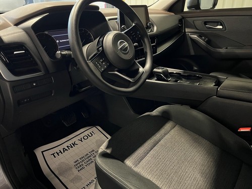 2021 NISSAN Rogue SV - Picture 10 of 29