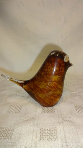 Attractive Vintage Brown Coloured Glass Bird Figure/Paperweight - Picture 3 of 5