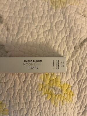 Hydra Bloom Moonshine Pearl Face Illuminizer 10 ml / 0.33 fl oz New Free ship
