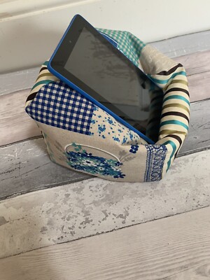 Blau Vintage iPad Kindle Tablet E Reader Kissen Kissen Halter Schreibtisch Ständer