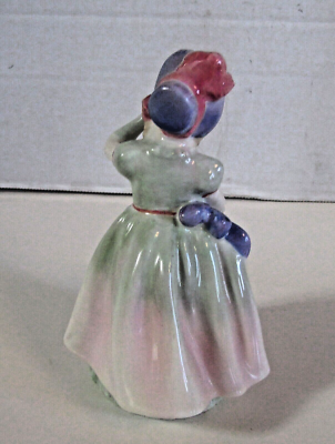 ロイヤルドルトン フュギリン Babie Vintage Royal Doulton Porcelain Figurine 