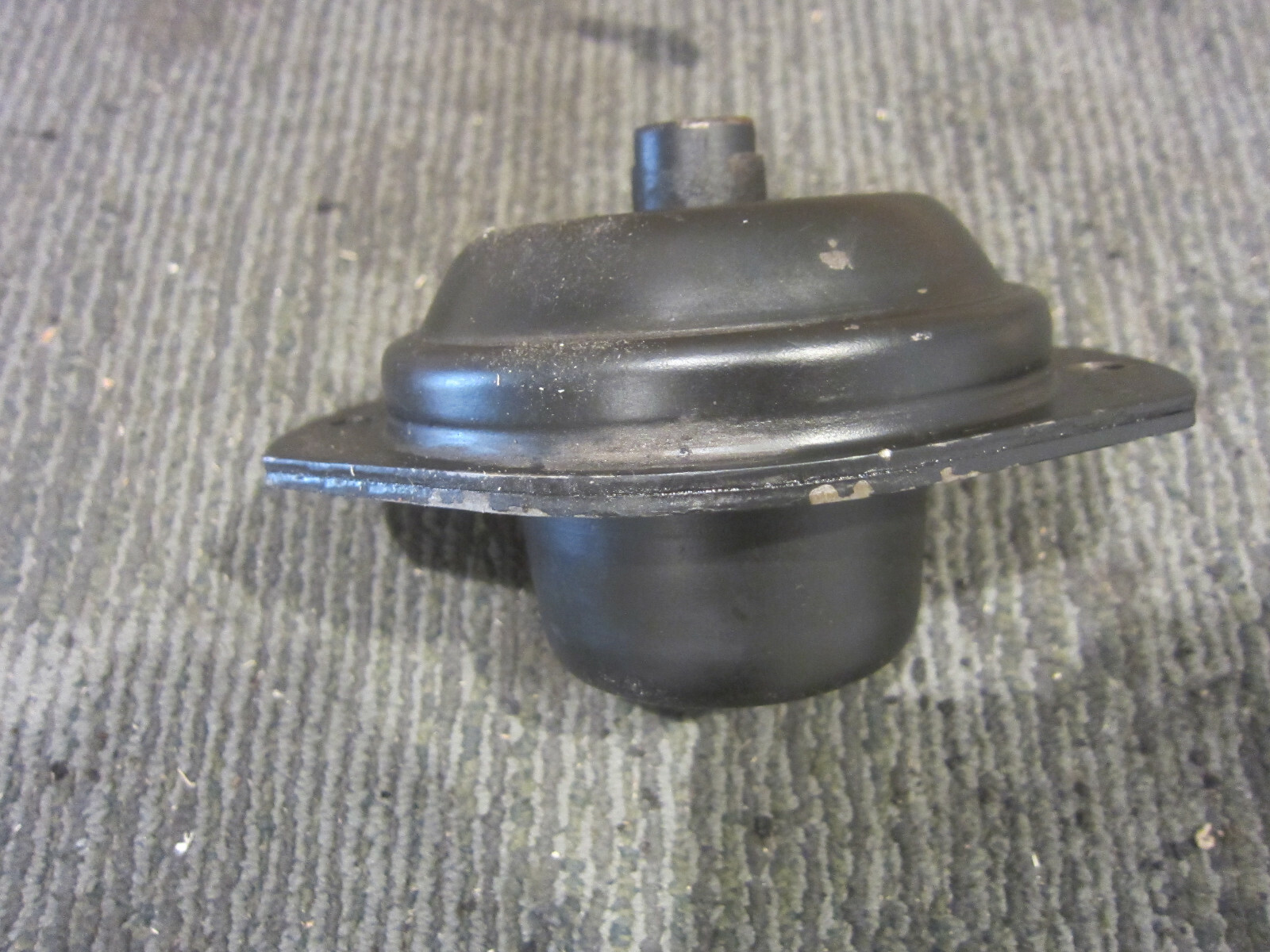 Ferrari 208, 308, 328 - Mondial - Motor Mount - P/N 106034