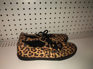 vans off the wall leopard shoes